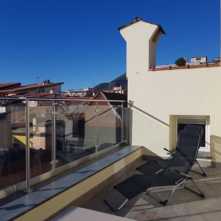 CASAVIVA - Casa Vacanze a Ceriale con terrazza Esterno foto