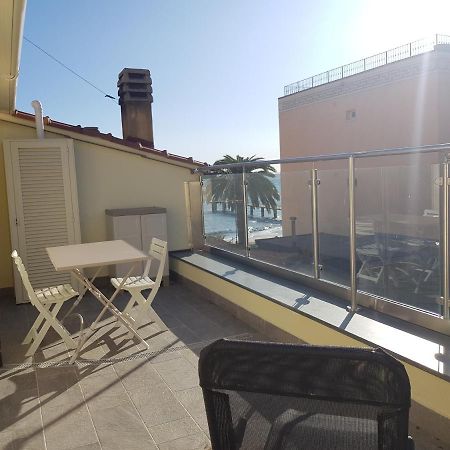 CASAVIVA - Casa Vacanze a Ceriale con terrazza Esterno foto